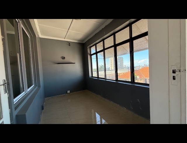 2.5 BEDROOM APARTMENT TO LET IN MUSGRAVE
